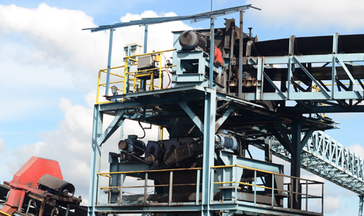 Crusher  (Primary & Secondary)  Capacity: 1,800 mtph